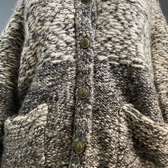 Wilfred free sized XS wool and alpaca blend sweater/ cardigan - Picture 6 of 8